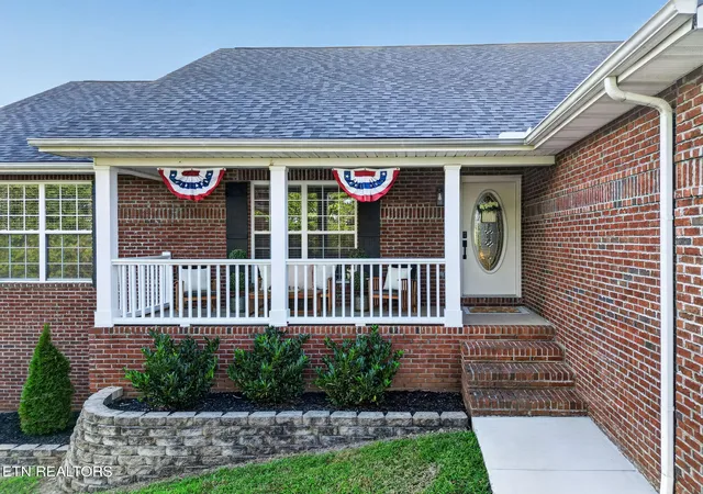 Photo 3 of Sale Pending at 5652 J Riley West Dr, Greenback, TN 37742 | MLS# 1353630 | Listing updated on 2026-09-02