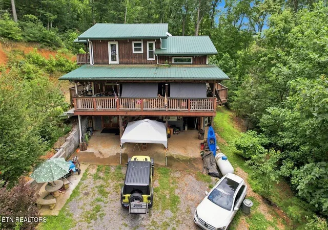 1st image of 180 N Grand Country Dr, Cosby, TN 37722 | MLS# 1352618