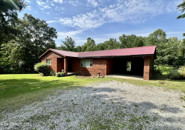 2nd image of 160 Duncan Rd, Helenwood, TN 37755 | MLS# 1352576