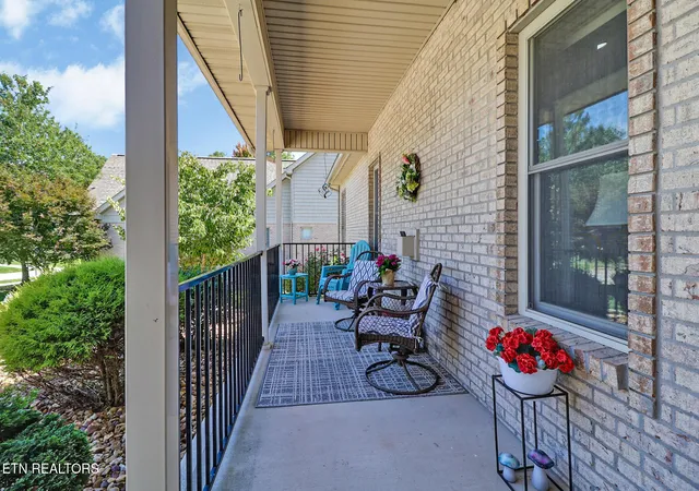 Photo 4 of Single family home for sale at 207 Forest Hl Dr, Crossville, TN 38558 | MLS# 1353823 | Listing updated on 2026-09-04