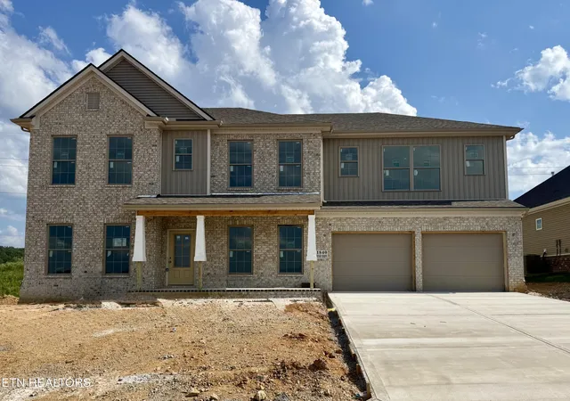 Photo 1 of Sale Pending at 1840 Hickory Reserve Rd, Knoxville, TN 37932 | MLS# 1352118 | Listing updated on 2026-09-14