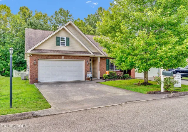 1st image of 7215 Oakfield Ln, Powell, TN 37849 | MLS# 1352831
