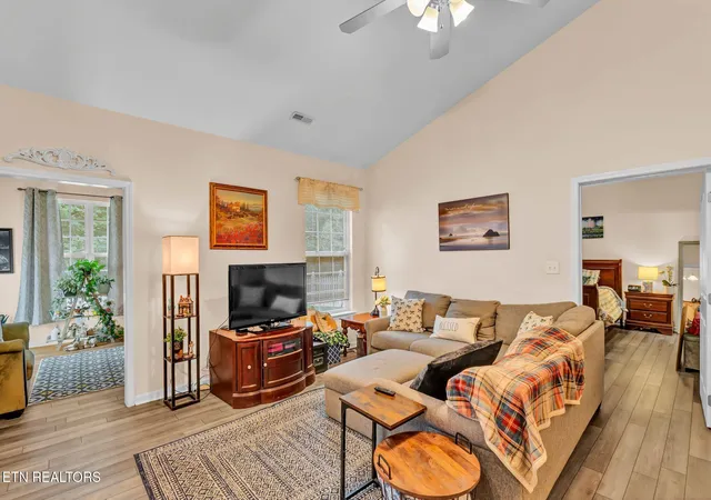 2nd image of 7215 Oakfield Ln, Powell, TN 37849 | MLS# 1352831