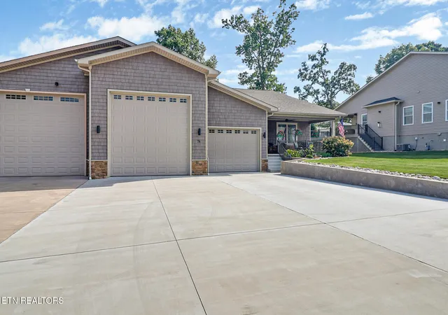2nd image of 74 Hickory Cir, Crossville, TN 38555 | MLS# 1352602