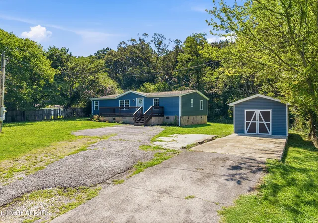 Single family home for sale at 2649 Shipetown Rd, Mascot, TN 37806 | MLS# 1352164
