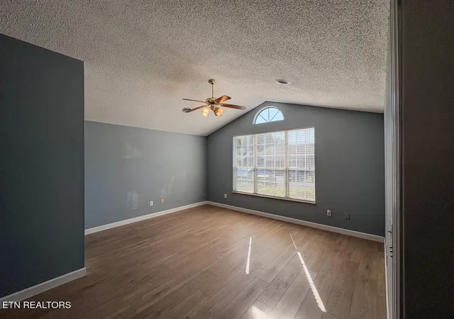 Photo 2 of Single family home for sale at 4611 Jay Wy, Knoxville, TN 37909 | MLS# 1353321 | Listing updated on 2026-09-18