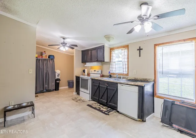 5th image of 7113 Babelay Rd, Knoxville, TN 37924 | MLS# 1352842