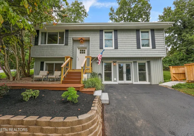 Photo 1 of Sale Pending at 6324 Lilywood Ln, Knoxville, TN 37921 | MLS# 1352547 | Listing updated on 2026-09-09