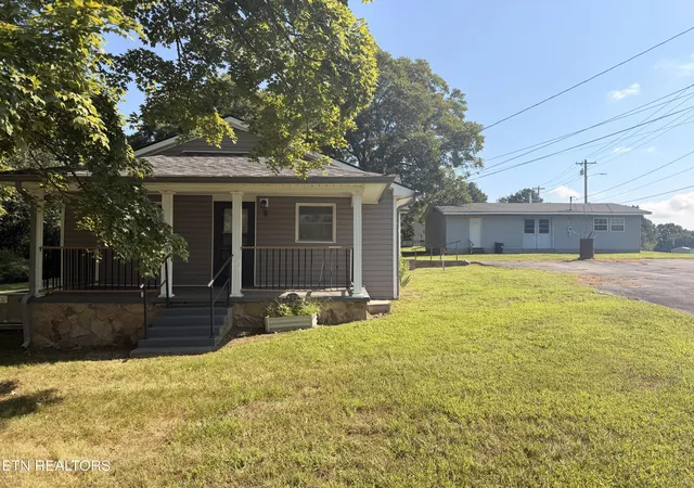 Photo 1 of Single family home for sale at 1703 Richardson St, Athens, TN 37303 | MLS# 1352264 | Listing updated on 2026-08-31