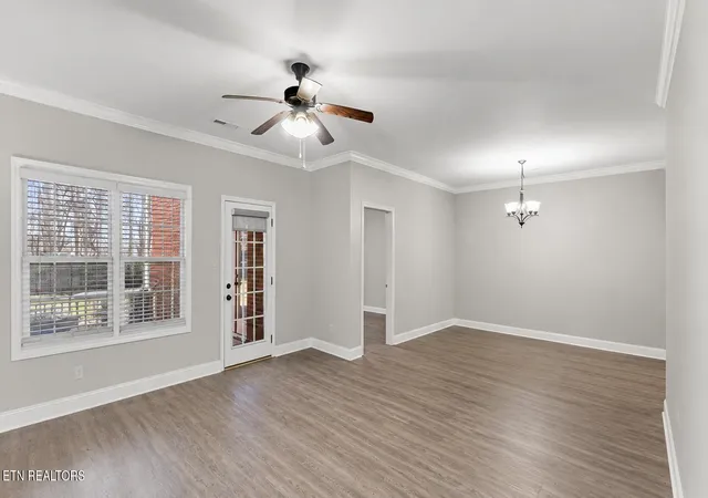 Photo 3 of Sale Pending at 493 Jacksonian Wy, Lenoir City, TN 37772 | MLS# 1352848 | Listing updated on 2026-09-10