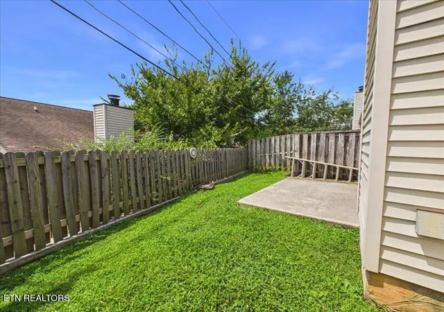 Photo 2 of Sale Pending at 7929 Dighton Wy, Powell, TN 37849 | MLS# 1353012 | Listing updated on 2026-09-14