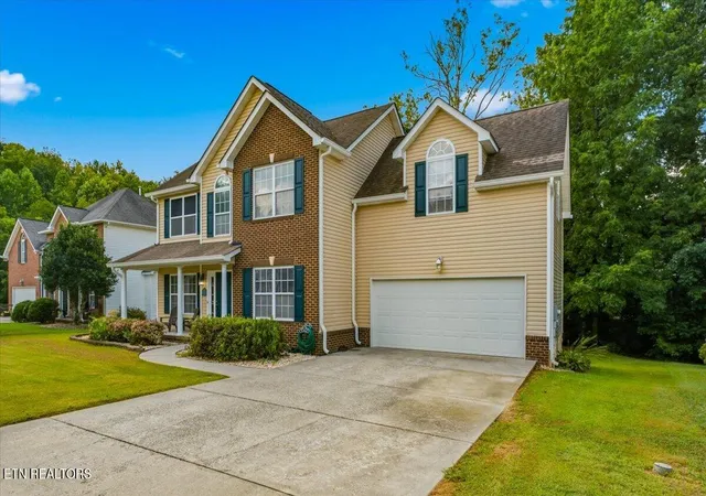 Photo 3 of Sale Pending at 5837 Beaver Run Ln, Knoxville, TN 37931 | MLS# 1353631 | Listing updated on 2026-09-04