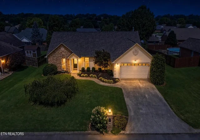 2nd image of 2113 Spalding Dr, Maryville, TN 37803 | MLS# 1352622