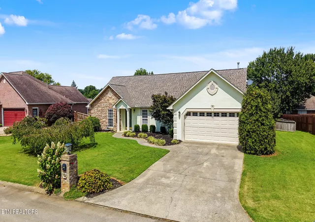 4th image of 2113 Spalding Dr, Maryville, TN 37803 | MLS# 1352622