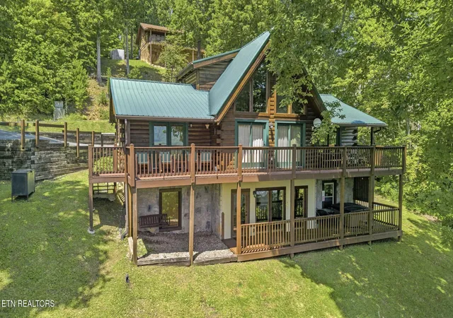 2nd image of 3515 Mountain Tyme Wy, Sevierville, TN 37862 | MLS# 1352835
