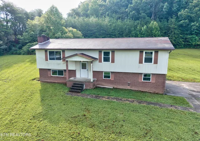 1st image of 572 S Union Grove Rd, Friendsville, TN 37737 | MLS# 1352591