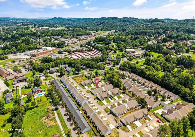 31st image of 7309 Bonnie Marie Wy, Knoxville, TN 37921 | MLS# 1352749