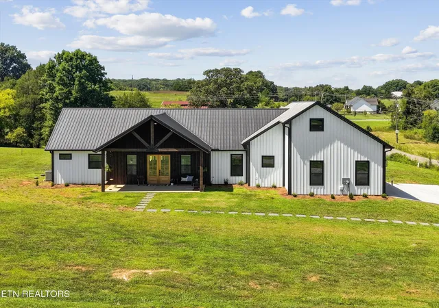 Photo 1 of Sale Pending at 4537 Big Springs Rd, Greenback, TN 37742 | MLS# 1353144 | Listing updated on 2026-09-25