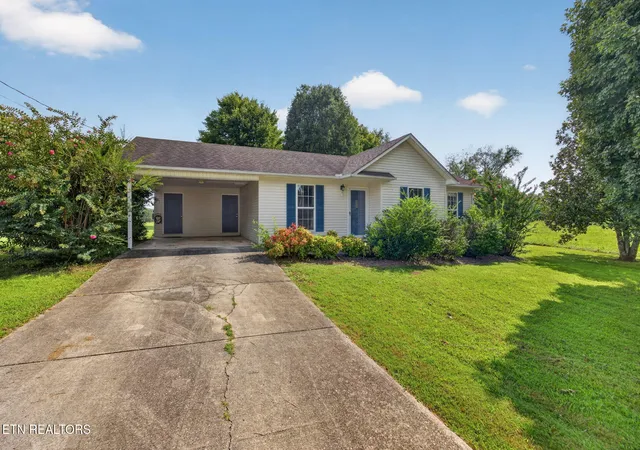 1st image of 128 Findlay S/d Rd, Sparta, TN 38583 | MLS# 1352689