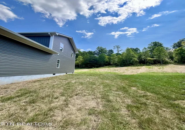 Photo 2 of Single family home for sale at 485 Eastland Park Dr #118, Blaine, TN 37709 | MLS# 1352476 | Listing updated on 2026-08-24