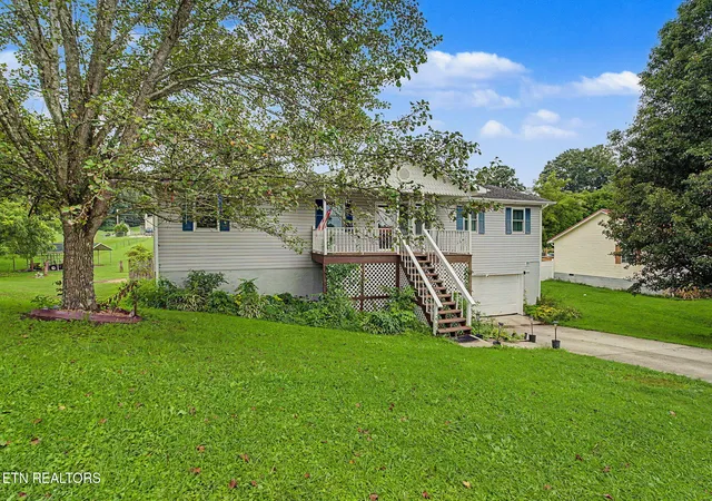 Photo 2 of Single family home for sale at 117 Bertha Ln, Jacksboro, TN 37757 | MLS# 1353300 | Listing updated on 2026-09-17