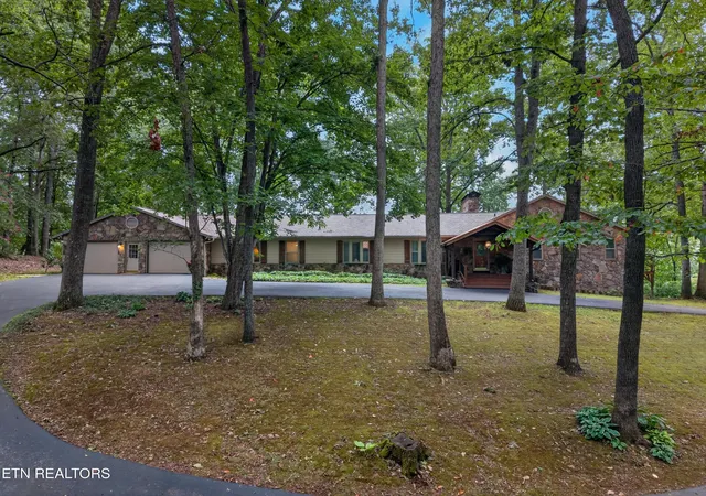 Photo 2 of Sale Pending at 1290 Hickory Hills Rd, Jefferson City, TN 37760 | MLS# 1352886 | Listing updated on 2026-09-12