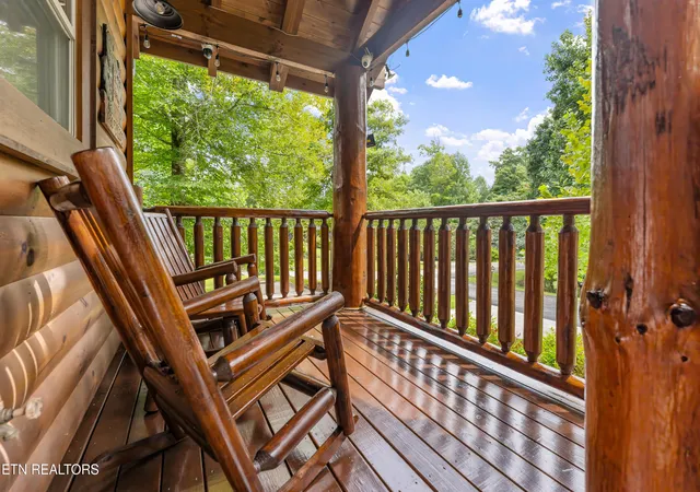4th image of 2706 Owls Cove Wy, Sevierville, TN 37862 | MLS# 1352824