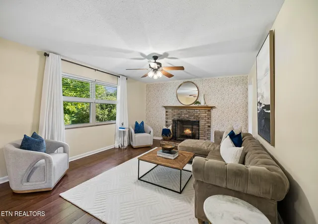 4th image of 408 Abner Cruze Rd, Knoxville, TN 37920 | MLS# 1352580