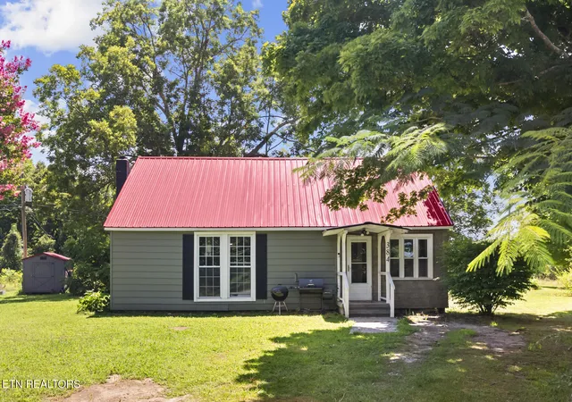 1st image of 384 Woodlee St, Spencer, TN 38585 | MLS# 1352633