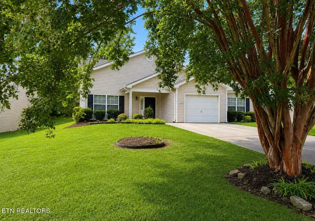 2nd image of 1009 Brittany Deanne Ln, Knoxville, TN 37934 | MLS# 1352636