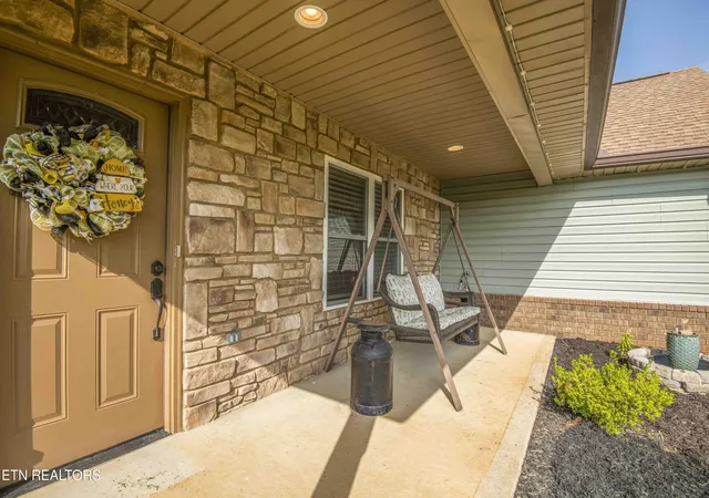 3rd image of 1125 Walker Rd, Maryville, TN 37801 | MLS# 1352578