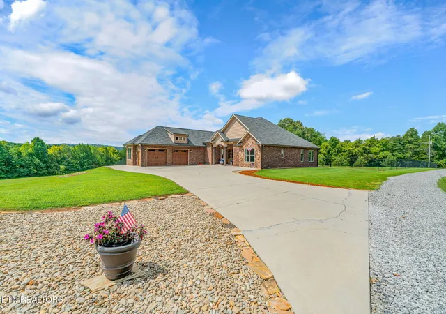 4th image of 9327 Strawberry Plains Pike, Strawberry Plains, TN 37871 | MLS# 1352587