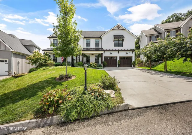 3rd image of 1926 Highlands Ridge Ln, Knoxville, TN 37932 | MLS# 1352655