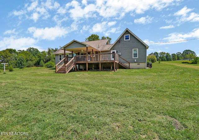 Photo 4 of Single family home for sale at 7526 Dunbar Rd, Crossville, TN 38572 | MLS# 1352609 | Listing updated on 2026-09-18