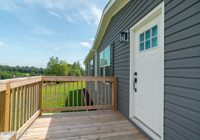 Photo 3 of Sale Pending at 119 Graham Rd, Blaine, TN 37709 | MLS# 1352630 | Listing updated on 2026-09-02