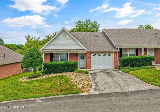 Photo 2 of Condo for sale at 212 Timbercreek Wy, Knoxville, TN 37924 | MLS# 1352923 | Listing updated on 2026-09-10