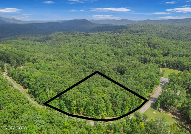 2nd image of 313 Green Ridge Pl, Harriman, TN 37748 | MLS# 1352637