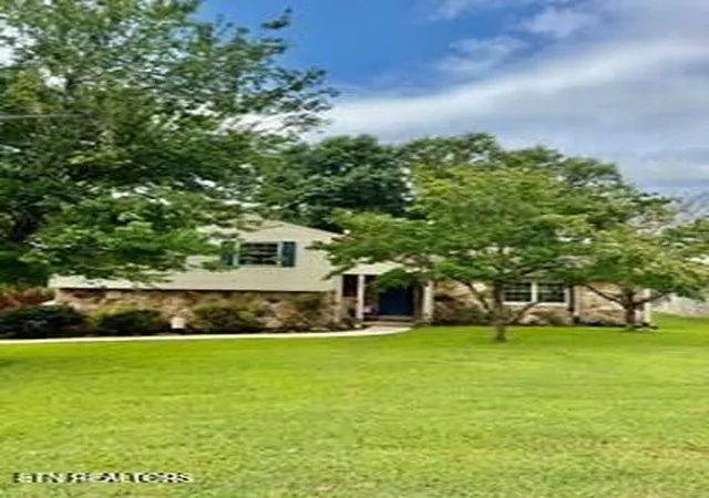 1st image of 809 Montvue Ave, Kingston, TN 37763 | MLS# 1352737
