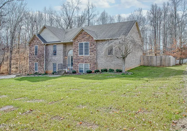 Single family home for sale at 715 Stoneybrook Ct, Cookeville, TN 38506 | MLS# 1353291