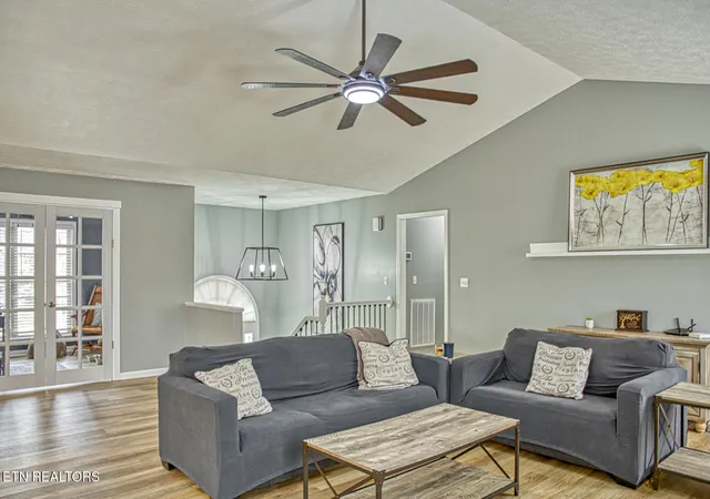 Photo 3 of Single family home for sale at 715 Stoneybrook Ct, Cookeville, TN 38506 | MLS# 1353291 | Listing updated on 2026-09-24
