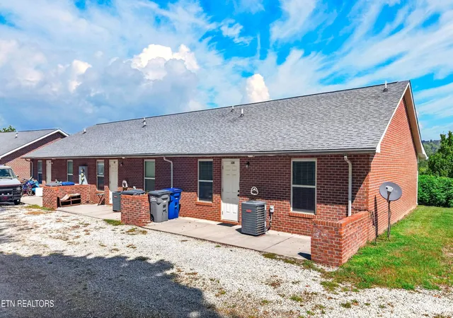 Photo 2 of Condo for sale at 134 Hackberry Wy, Dandridge, TN 37725 | MLS# 1352672 | Listing updated on 2026-09-18