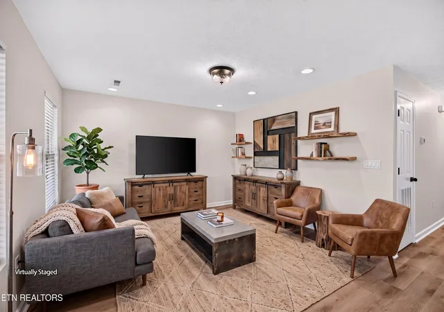 Photo 4 of Condo for sale at 134 Hackberry Wy, Dandridge, TN 37725 | MLS# 1352672 | Listing updated on 2026-10-06