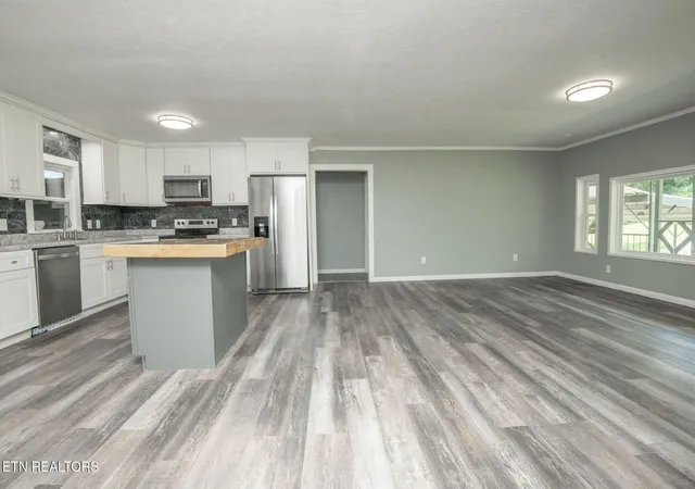 Photo 4 of Single family home for sale at 1037 Foust Carney Rd, Powell, TN 37849 | MLS# 1352684 | Listing updated on 2026-09-28