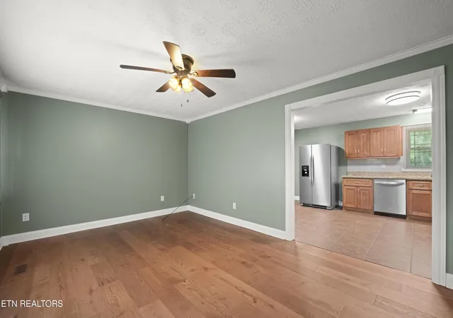 Photo 3 of Single family home for sale at 43 Sharon Dr, Crossville, TN 38555 | MLS# 1352832 | Listing updated on 2026-09-25
