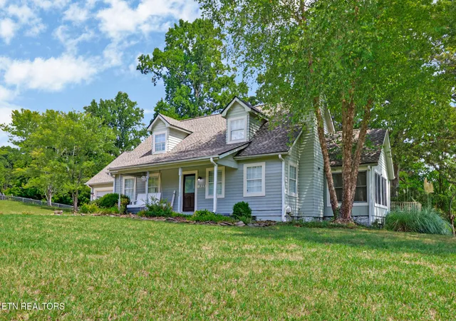 Photo 3 of Single family home for sale at 315 Delozier Ln, Rockwood, TN 37854 | MLS# 1352711 | Listing updated on 2026-09-08