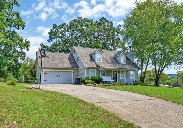 Photo 3 of Single family home for sale at 315 Delozier Ln, Rockwood, TN 37854 | MLS# 1352711 | Listing updated on 2026-10-09