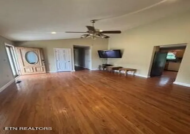 Photo 4 of Sale Pending at 2302 West Rd, Talbott, TN 37877 | MLS# 1352686 | Listing updated on 2026-09-19
