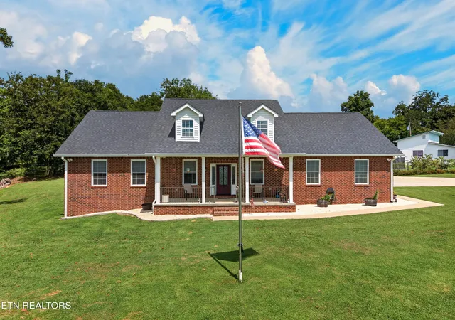 Photo 1 of Sale Pending at 408 Haynes Road, Dandridge, TN 37725 | MLS# 1353429 | Listing updated on 2026-09-09