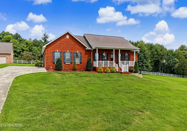 3rd image of 3430 Summer Dr, Friendsville, TN 37737 | MLS# 1352862