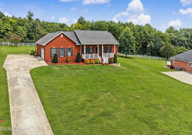 4th image of 3430 Summer Dr, Friendsville, TN 37737 | MLS# 1352862